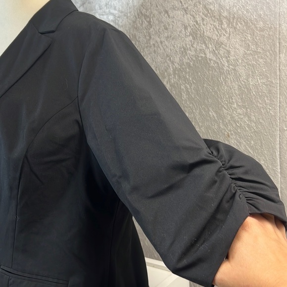 Torrid black blazer - Picture 4 of 13